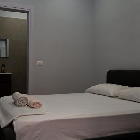 טיראנה Be Solei Studio Apartments Sol 1 מראה חיצוני תמונה