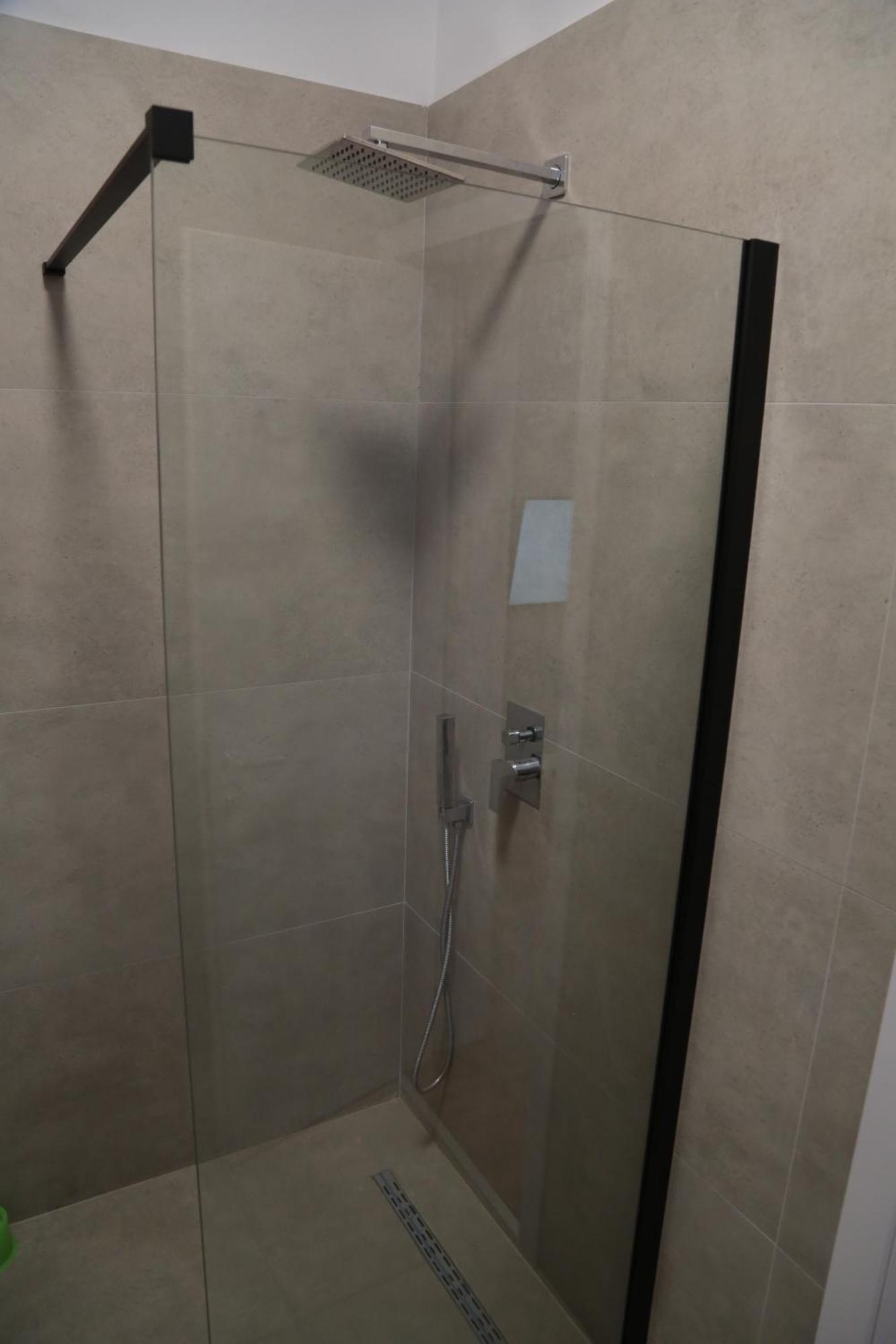 טיראנה Be Solei Studio Apartments Sol 1 מראה חיצוני תמונה