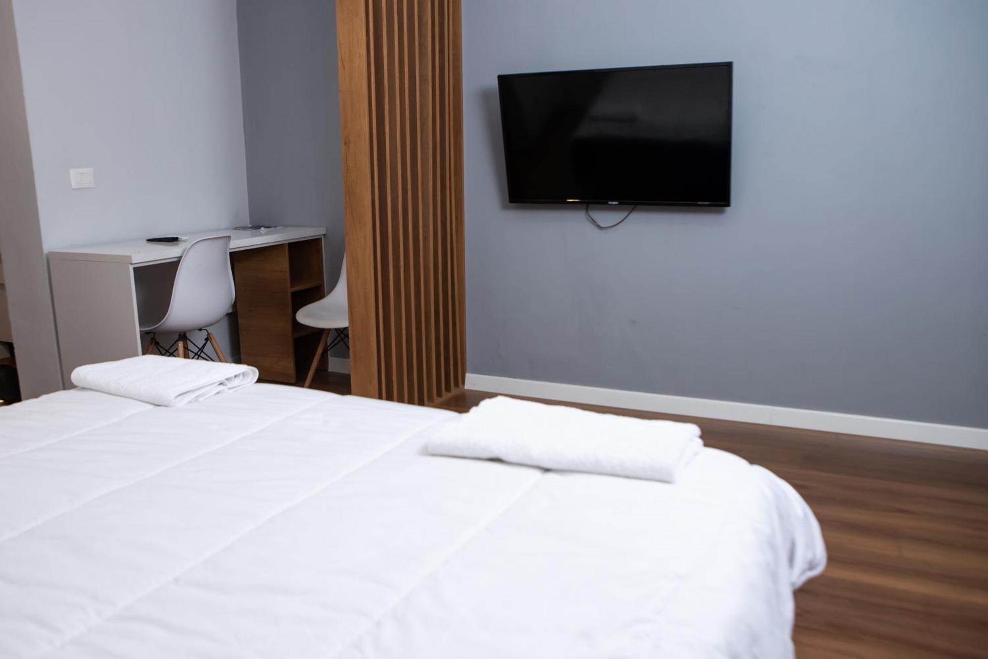 טיראנה Be Solei Studio Apartments Sol 1 מראה חיצוני תמונה